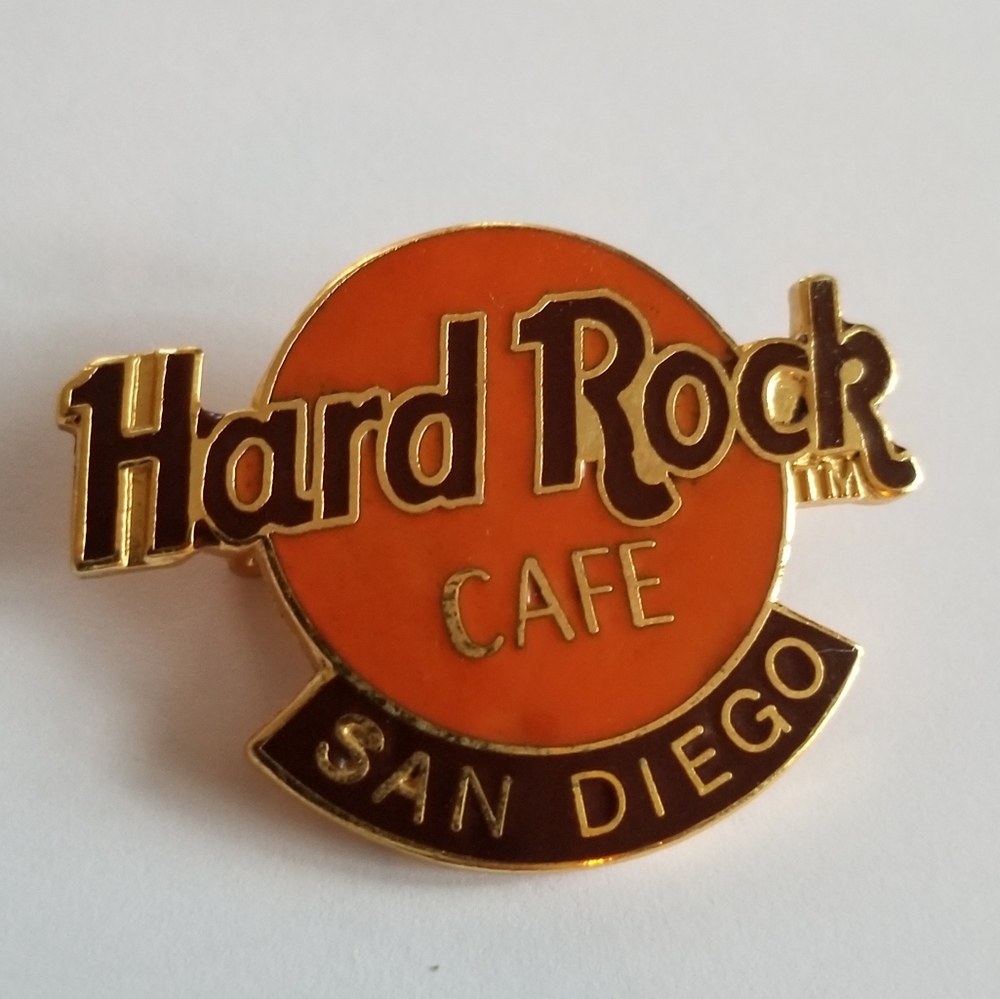 Vintage Hard Rock Cafe pin San Diego California ca